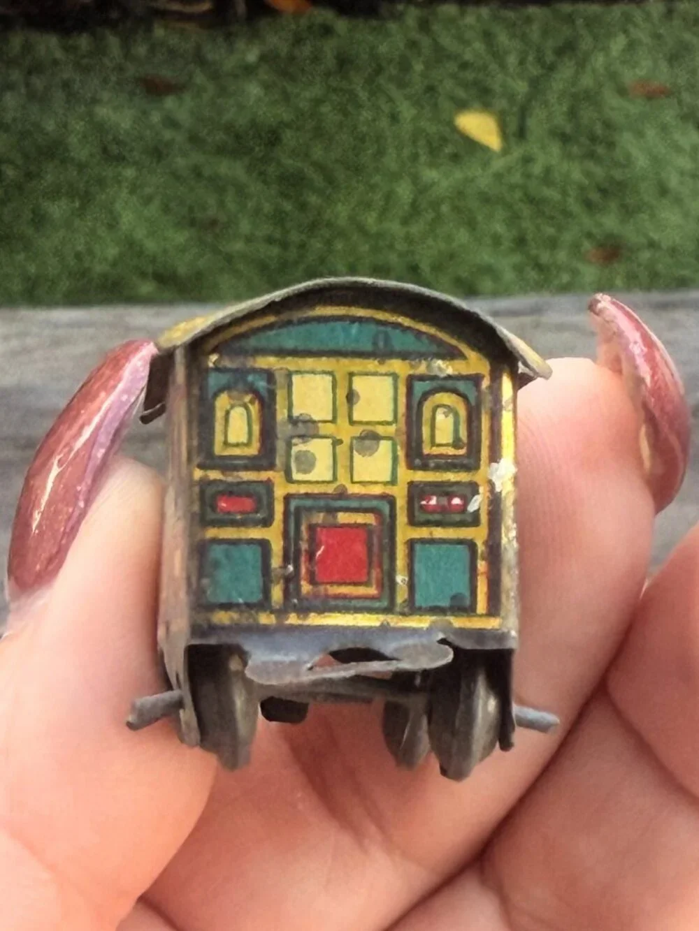 Vintage Lot 1930's Tin Litho Penny Toy Train Cars First Second Class Japan